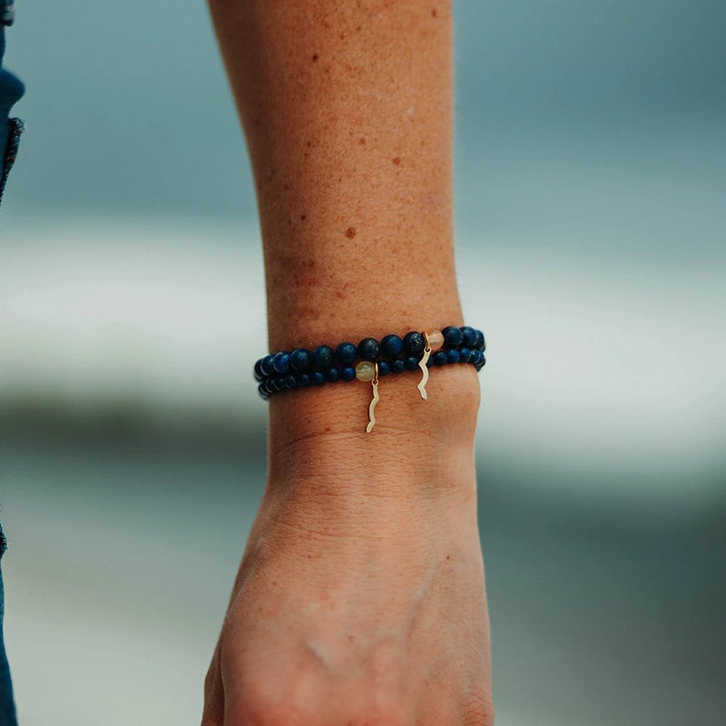 UV awareness beaded beach bracelet for sun safety in lapis lazuli
