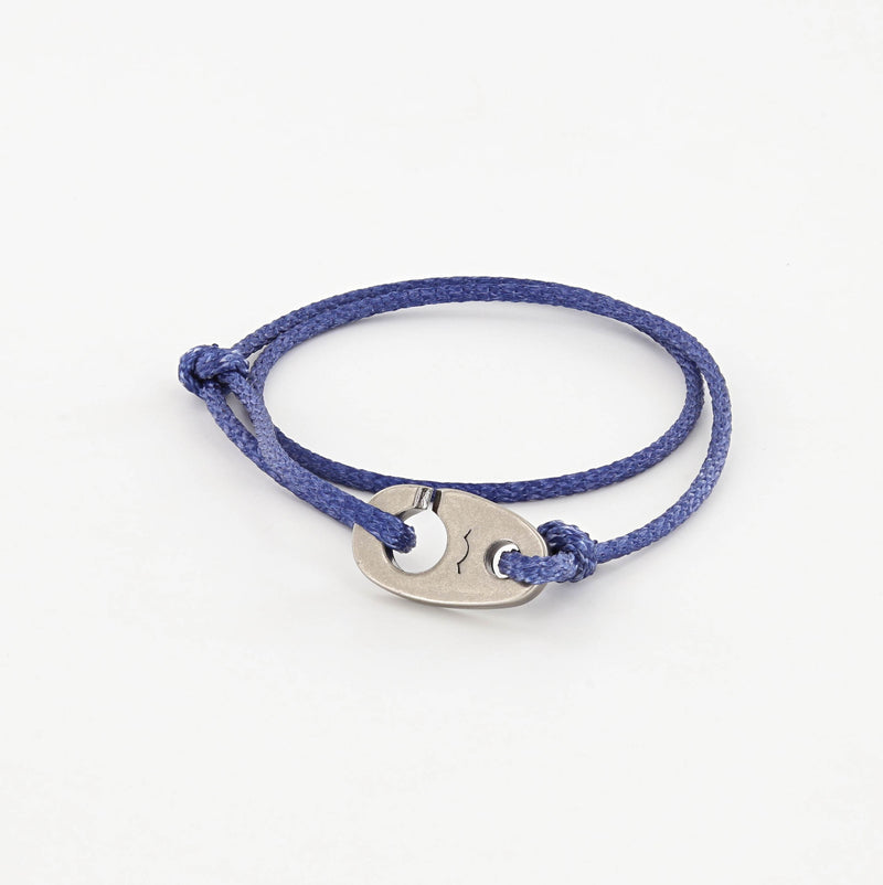 Charger slipknot rope bracelet for men in blue