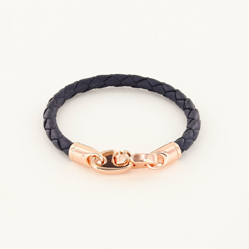 Sailormade women’s nautical single wrap leather bracelet with rose gold brummel clasps in baked brown. Handmade in Boston, MA. 