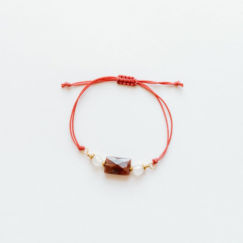 Rayminder UV Awareness Bracelet with strawberry quartz stone made by boston's favorite bracelet company, Sailormade. 