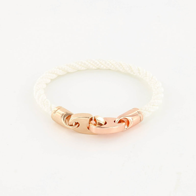 Sailormade women’s nautical single wrap marine rope bracelet with rose gold brummel clasps in white. Handmade in Boston, MA. 