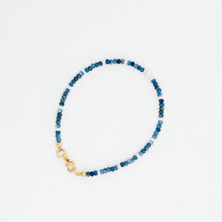 Sailormade women's mini sodalite and pearl chip bead bracelet made in our Boston, MA jewelry studio.