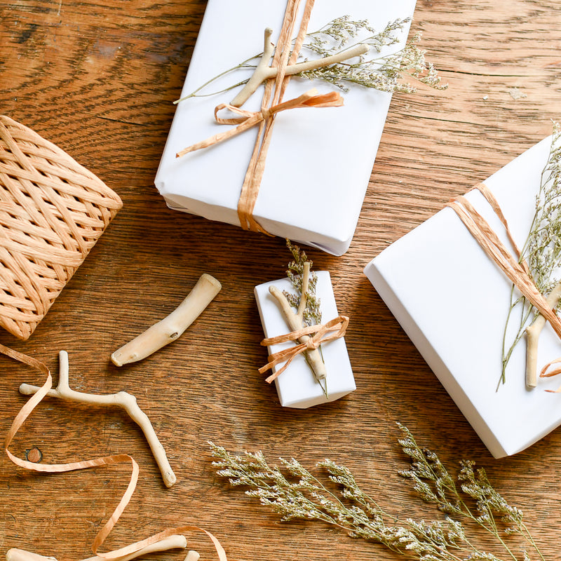 beachy gift wrap for christmas gifts 