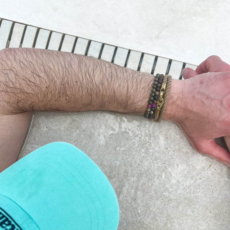 Men's Rayminder UV Awareness beaded beach bracelet for sun safety in tiger eye and jasper