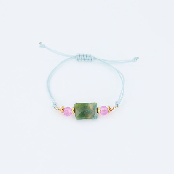 Rayminder UV Awareness Bracelet with evergreen quartz stone made by boston's favorite bracelet company, Sailormade. 